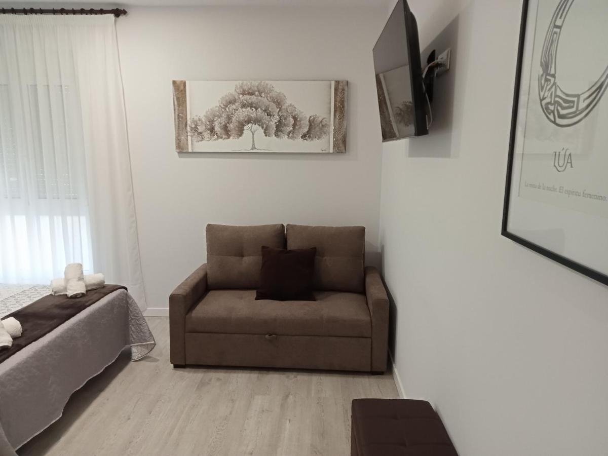 Baixo A Lua Rooming Sarria Extérieur photo